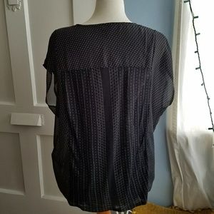 Lucky Brand Tops - ☘Lucky Brand☘ NWOT - Flowy Tunic Lucky Brand Tops - ☘Lucky Brand☘ NWOT - Flowy Tunic